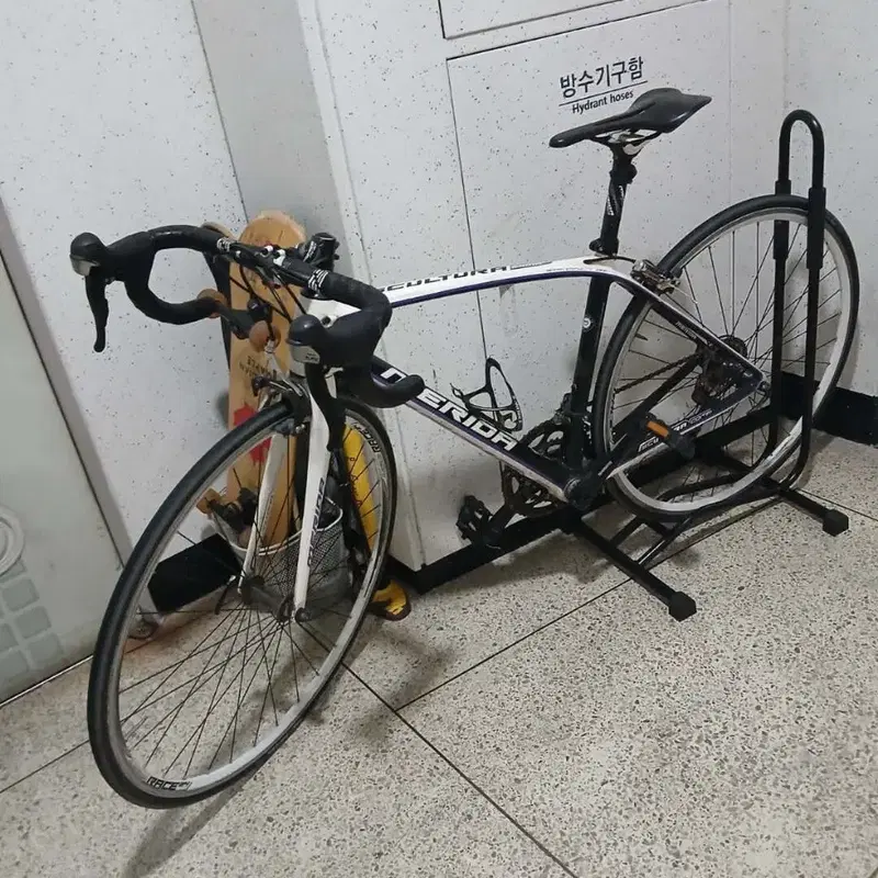 메리다 스컬트라 콤프 줄리엣 904 풀카폰 자전거 판매합니다 급처입니다!
