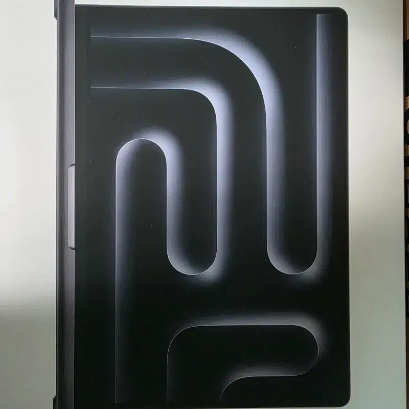 맥북 프로 m5 기본칩 14인치 24gb 1tb