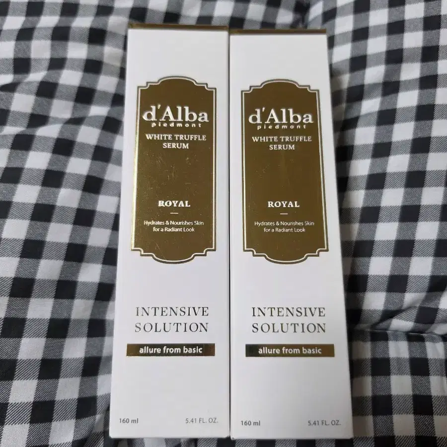 새상품)달바 화이트 트러플 엑소 인텐시브 세럼160ml