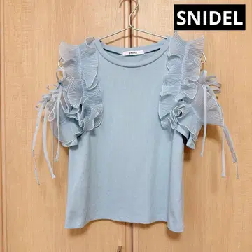 SNIDEL 프릴 슬리브 컷 풀오버 라이트 블루 프리 사이즈