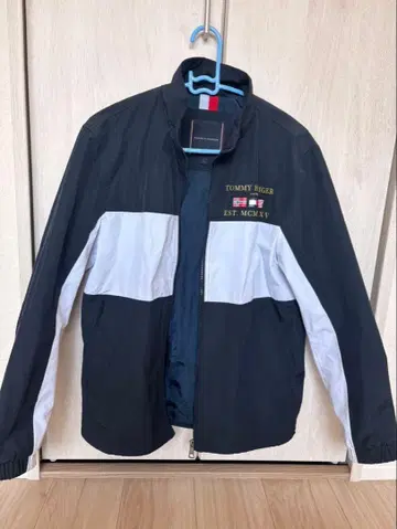 TOMMY HILFIGER 겉옷