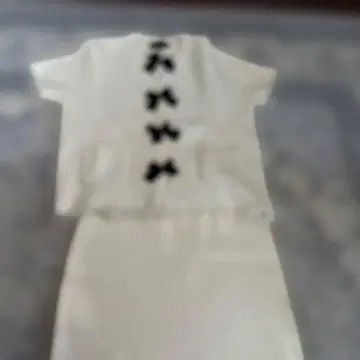 시착만 한 새상품 ZARA 니트 셋업 아이보리