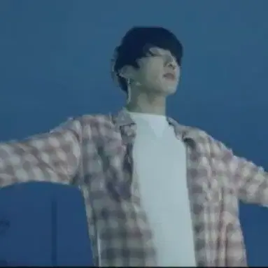 bts 정국 착용 노나곤 셔츠