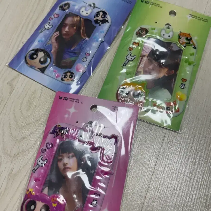 뉴진스 파워퍼프걸 포토 프레임 포토카드 민지, 해린, 하니