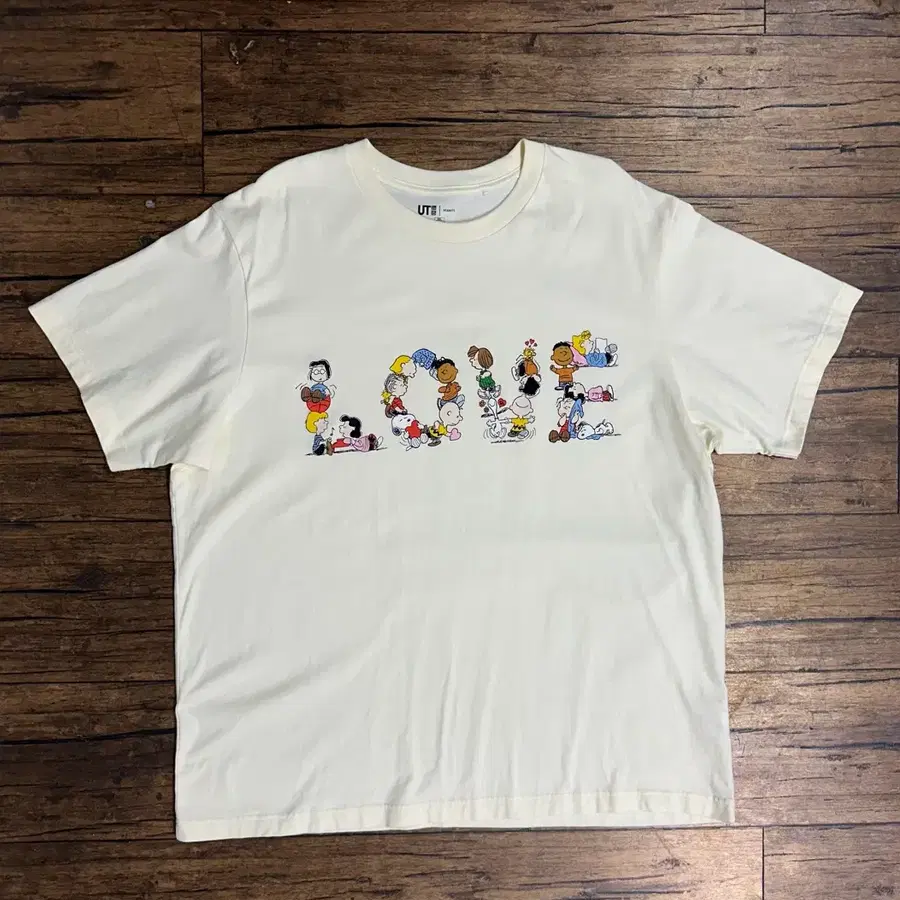 유니클로 UT 피너츠(PEANUTS) PEACE FOR ALL 컬렉션 티셔츠 3XL