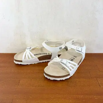 새상품급 버켄스탁 바리 22.5cm 화이트