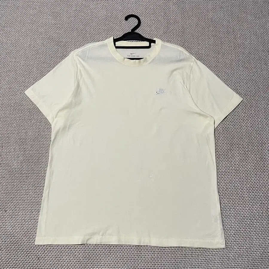 XL 나이키 스우시 라운드 반팔티 B.8122
