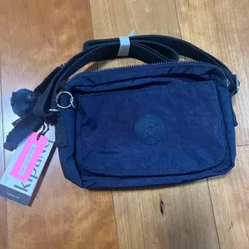 택 포함 새상품 Kipling ABANU M 숄더백 네이비