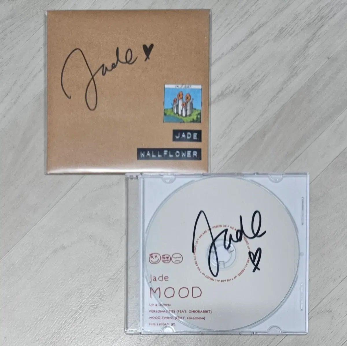 쟈드 JADE - WALLFLOWER + MOOD 싸인반 CD 2종