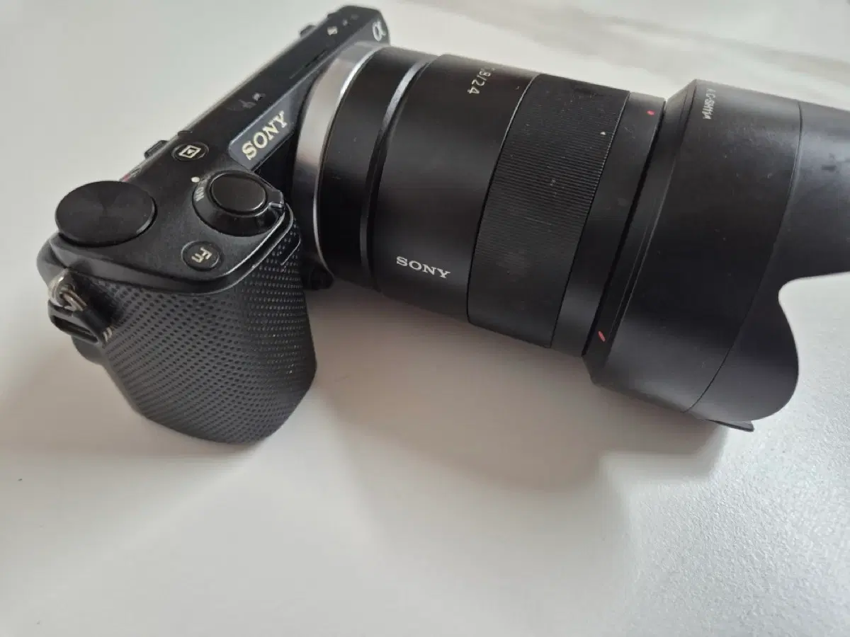 소니nex-5r + sel24f18z 칼이사 팝니다