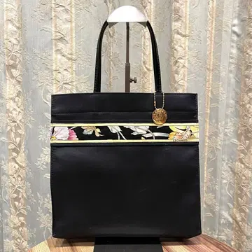 새상품급 LEONARD 레오나르 토트백 나일론 참 블랙색