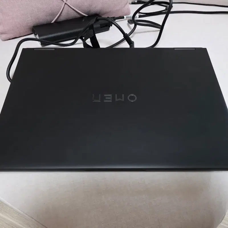 신품급 HP 오멘16 게이밍 노트북 QHD R7 16램 RTX4060 SSD 512GB