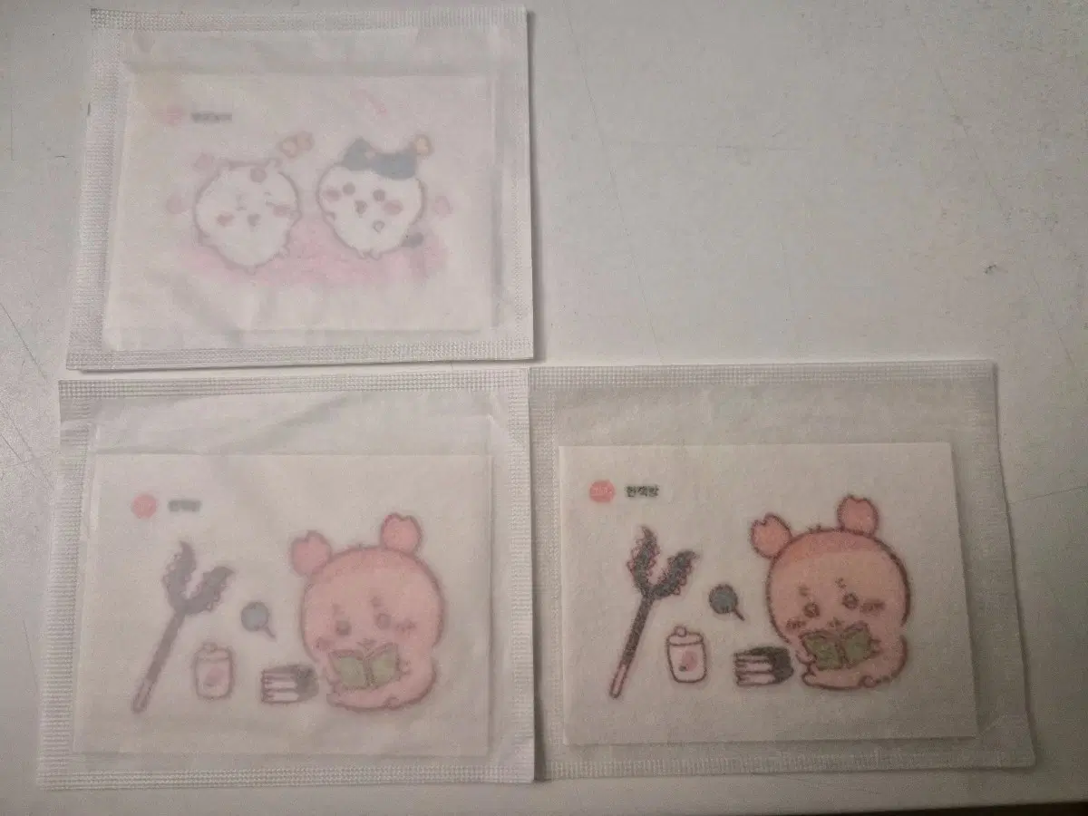 먼작귀 치이카와 띠부씰 스티커 판매합니다