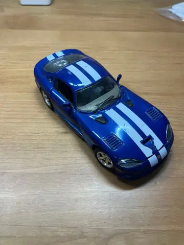 브라 고 Dodge Viper GTS 미니카 1/18