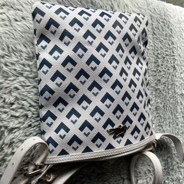 LACOSTE 숄더백 모노그램 패턴