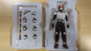 S.H.Figuarts 가면라이더 쿠우가 글로잉 폼 진골조