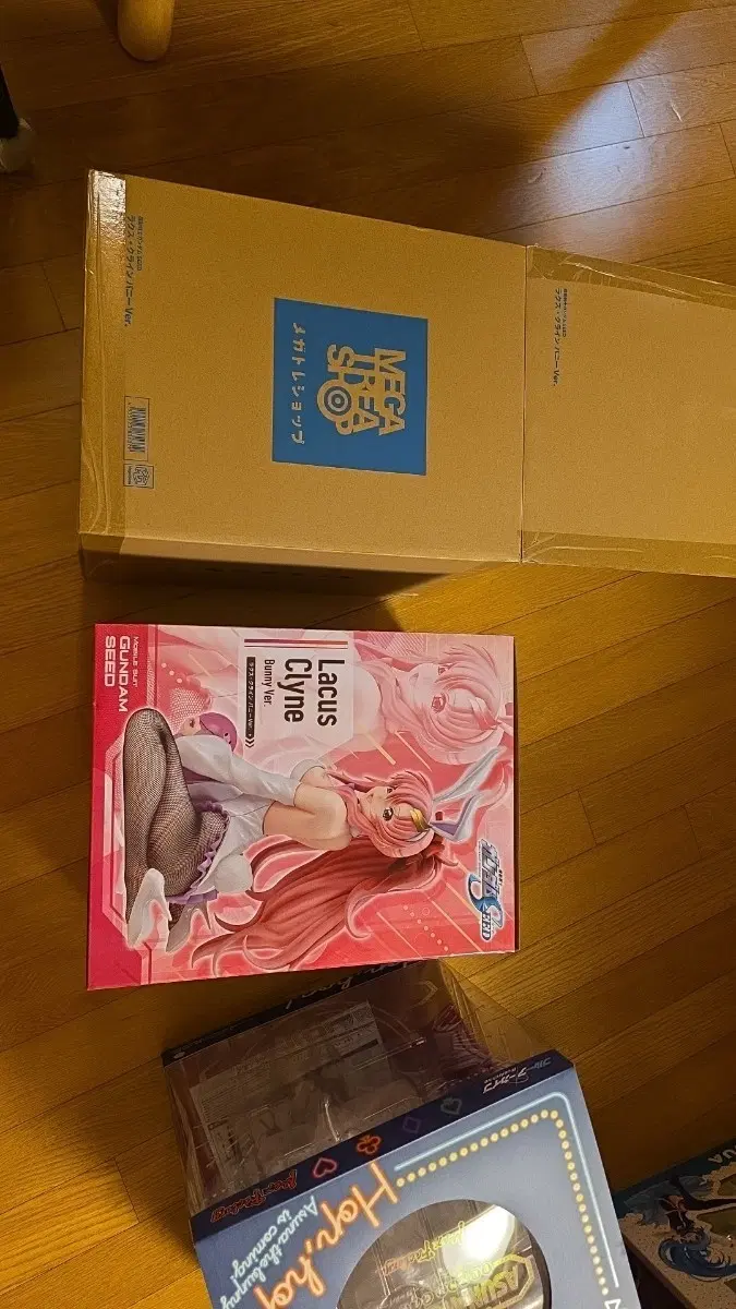 프링 라크스 바니 판매합니다 건담 시드