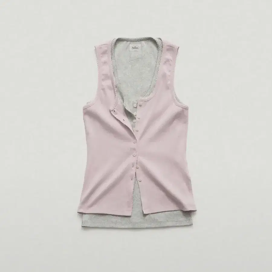 더바넷 Clara Button Layer Tank Top (Light Pink)