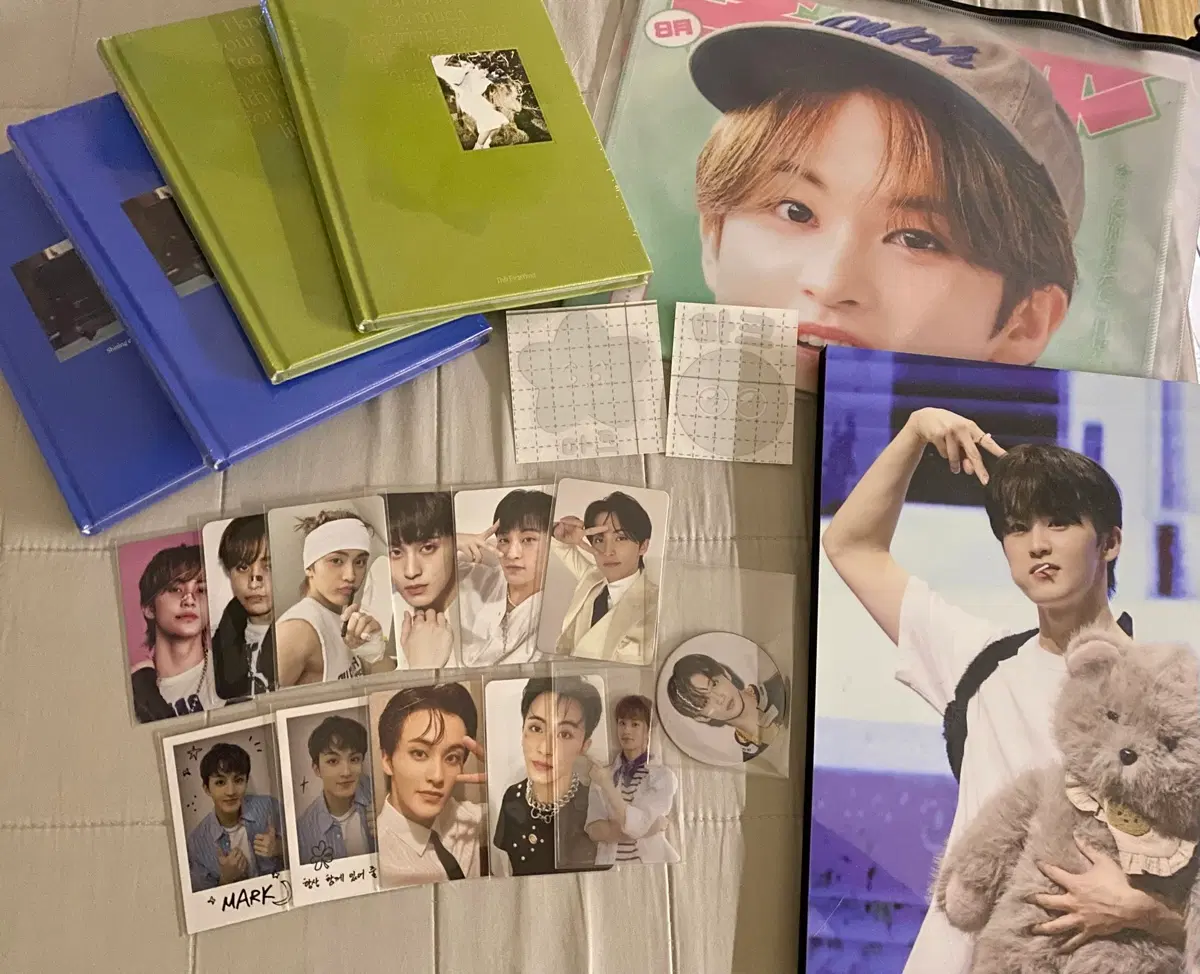 엔시티 마크 굿즈 일괄 처분 양도 포카 슬로건 액자 등