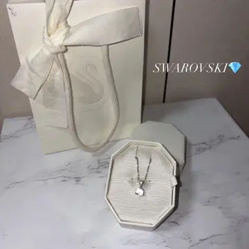 SWAROVSKI 실버 목걸이