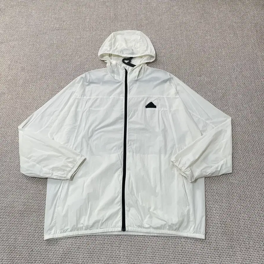 XL 아디다스 경량 바람막이 자켓 B.5237