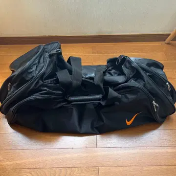 Nike 보스턴 백 블랙