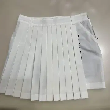 TaylorMade 여성용 골프 스커트 화이트