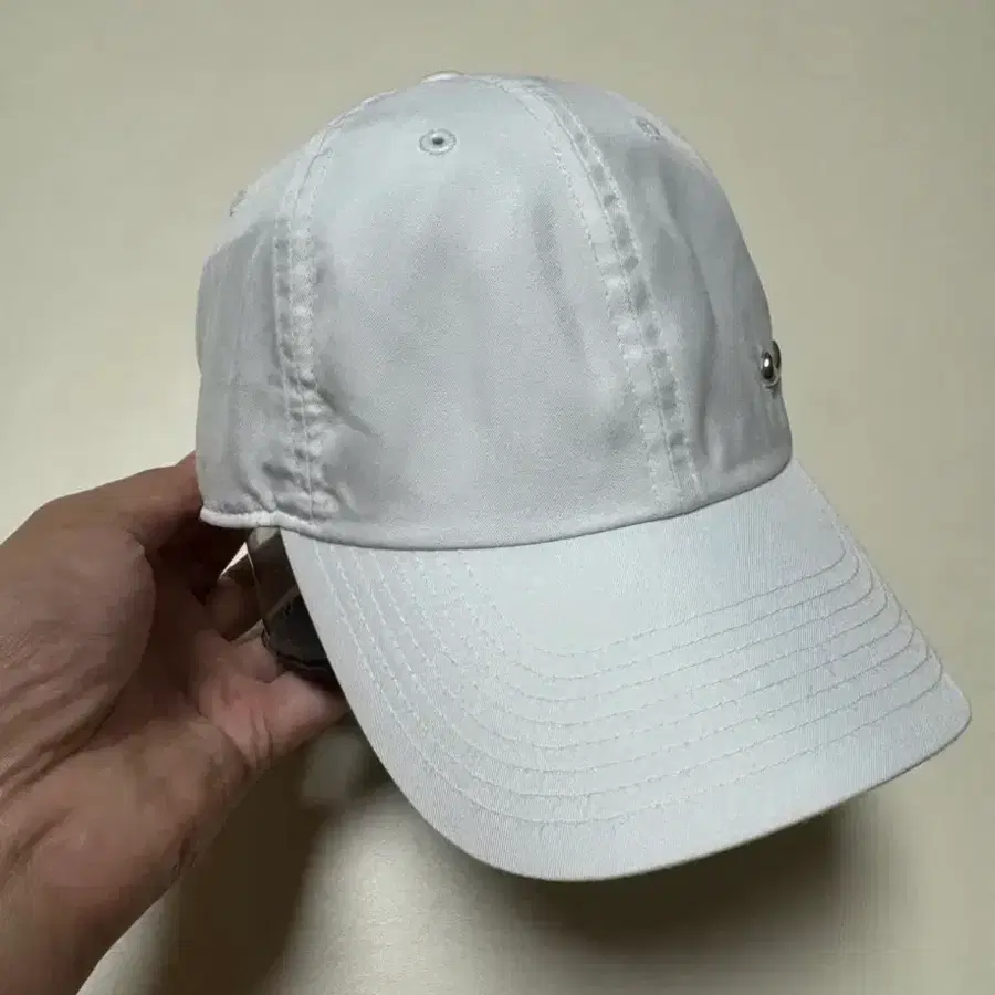 (쿨처) 나이키 메탈 스우시로고 기능 러닝/라운딩 볼캡모자