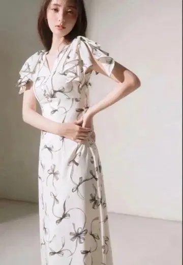 snidel 스나이델 Sustainable 리본 프린트 원피스