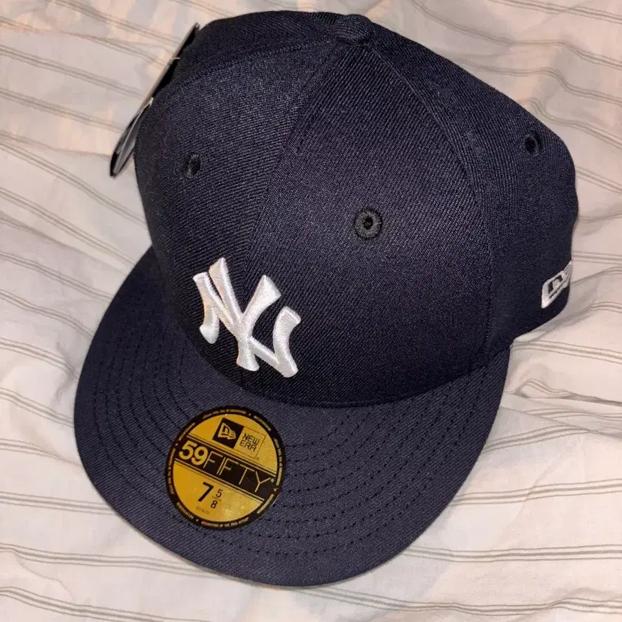 뉴에라 59FIFTY 뉴욕 양키즈 네이비 스냅백 모자 60.6