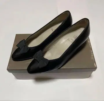 m176 [정품] REGAL ladies 리갈 힐 리본