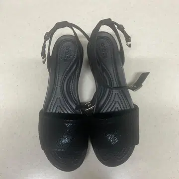 Crocs 여성용 웨지솔 샌들 블랙