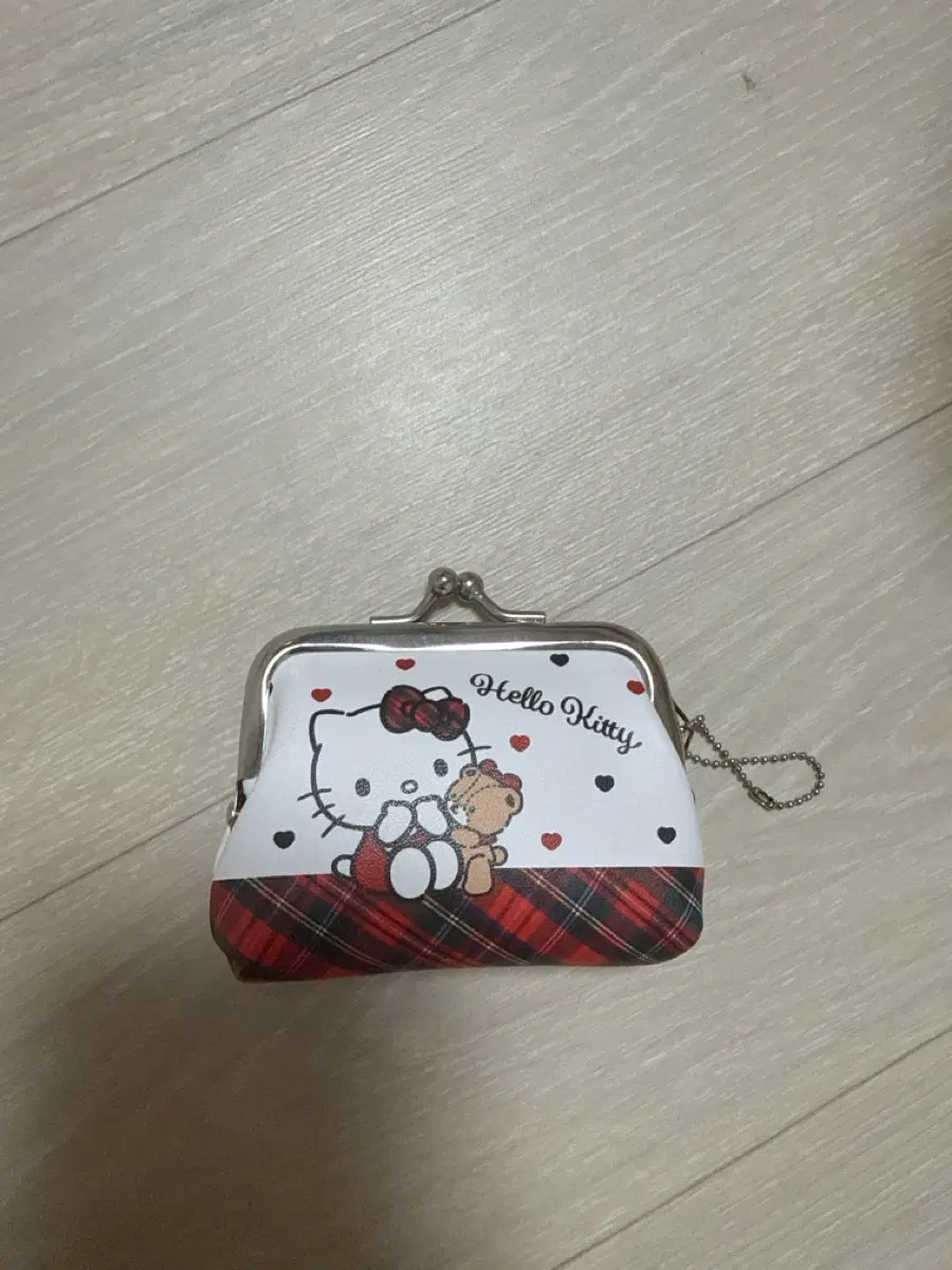 헬로키티 동전지갑