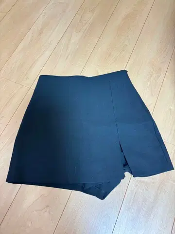 ZARA 숏팬츠 블랙 S