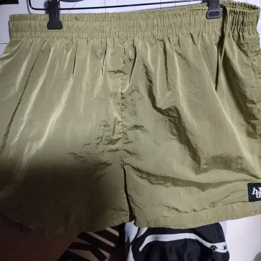 HXD 반바지 올리브 그린 xl 굿컨디션 헬스 피티 운동 스포츠
