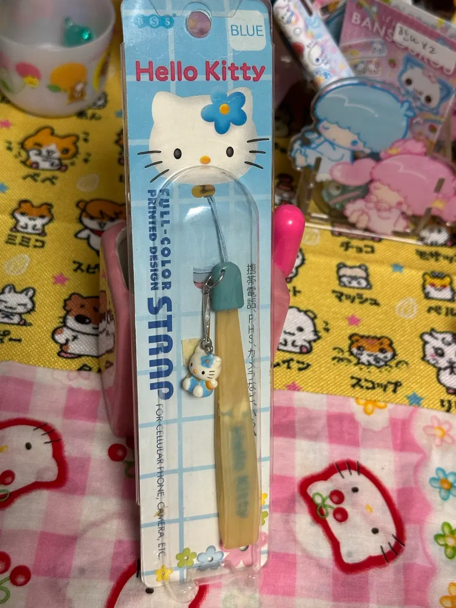 99년도 고전 키티 고무스트랩