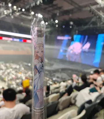 명조 카르테지아 콘서트 혜택 응원봉 배터리 제외