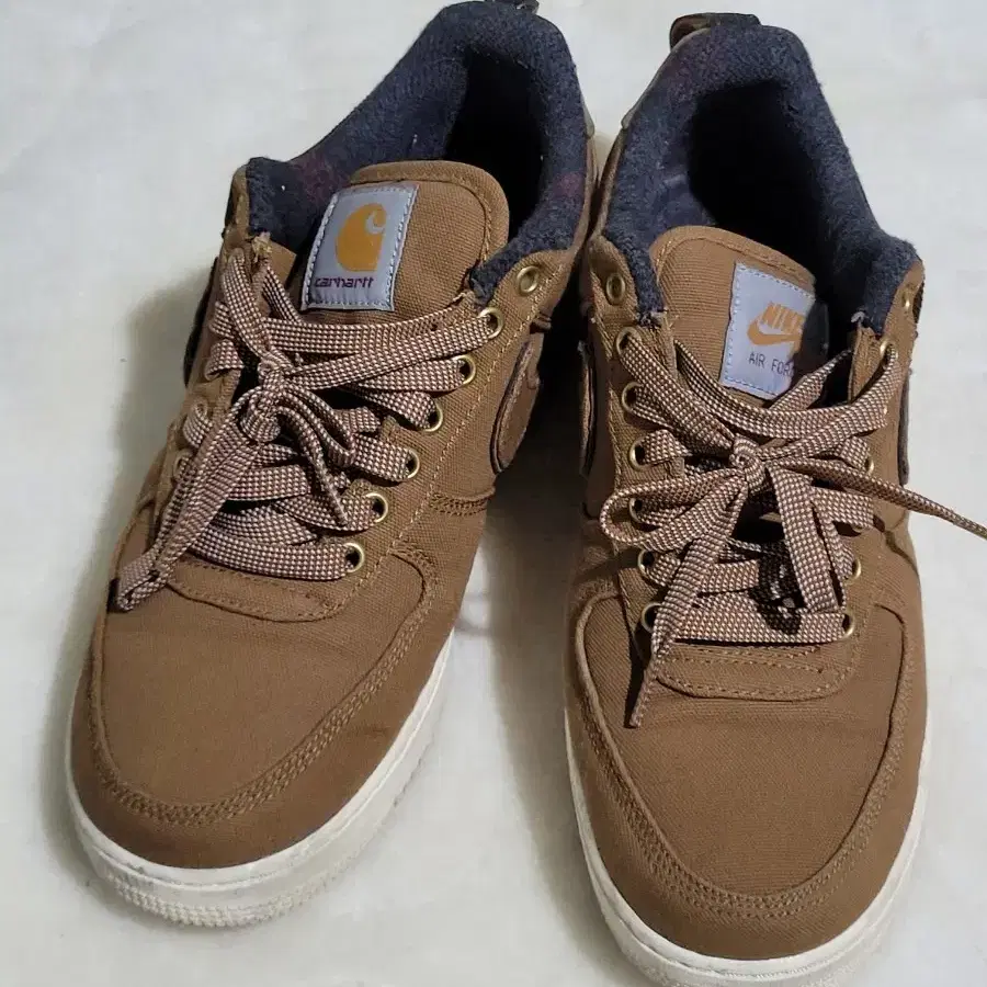 나이키 칼하트 Nike x Carhartt WIP 에어포스 1 로우