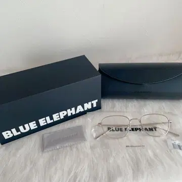 BLUE ELEPHANT REI Gold 안경 프레임