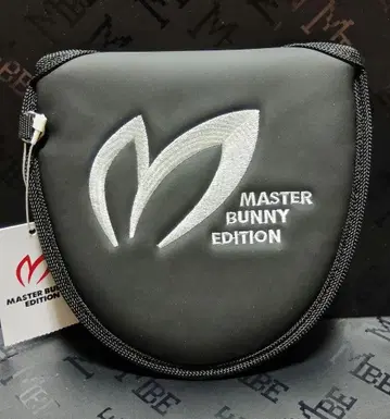 새상품 MASTER BUNNY EDITION 퍼터 커버 말렛형 블랙