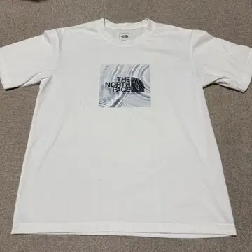 THE NORTH FACE 티셔츠 화이트 L 사이즈 NT32242