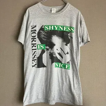 GILDAN MORRISSEY Shyness is Nice 티셔츠 M