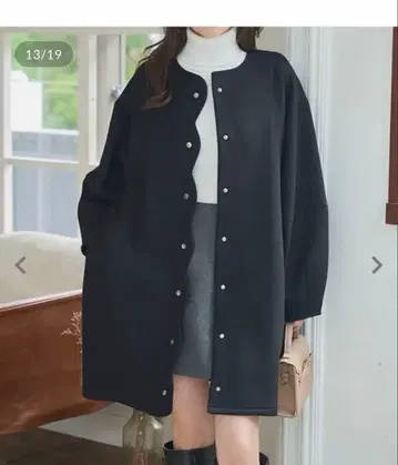 새상품 kobe lettuce 다이버 소재 스캘럽 코트