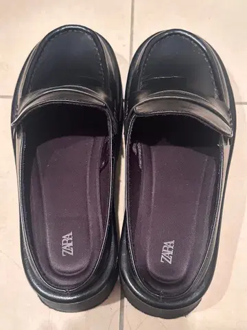 ZARA 청키 밑창 뮬 로퍼
