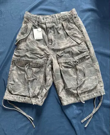 미사용 새상품 ZARA 숏팬츠 S 사이즈 바미우다 팬츠