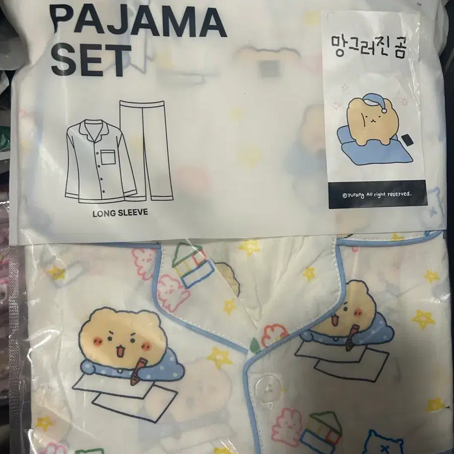 새상품)스파오 망그러진 긴팔파자마(M/Xl)