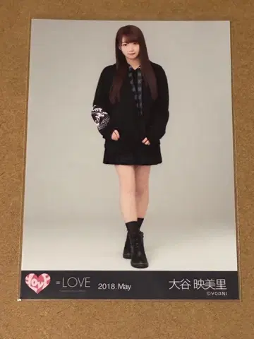 =LOVE 오타니 에미리 브로마이드 2018.May 후드티