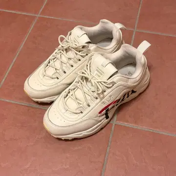 FILA 휠라 스니커즈 25.5cm