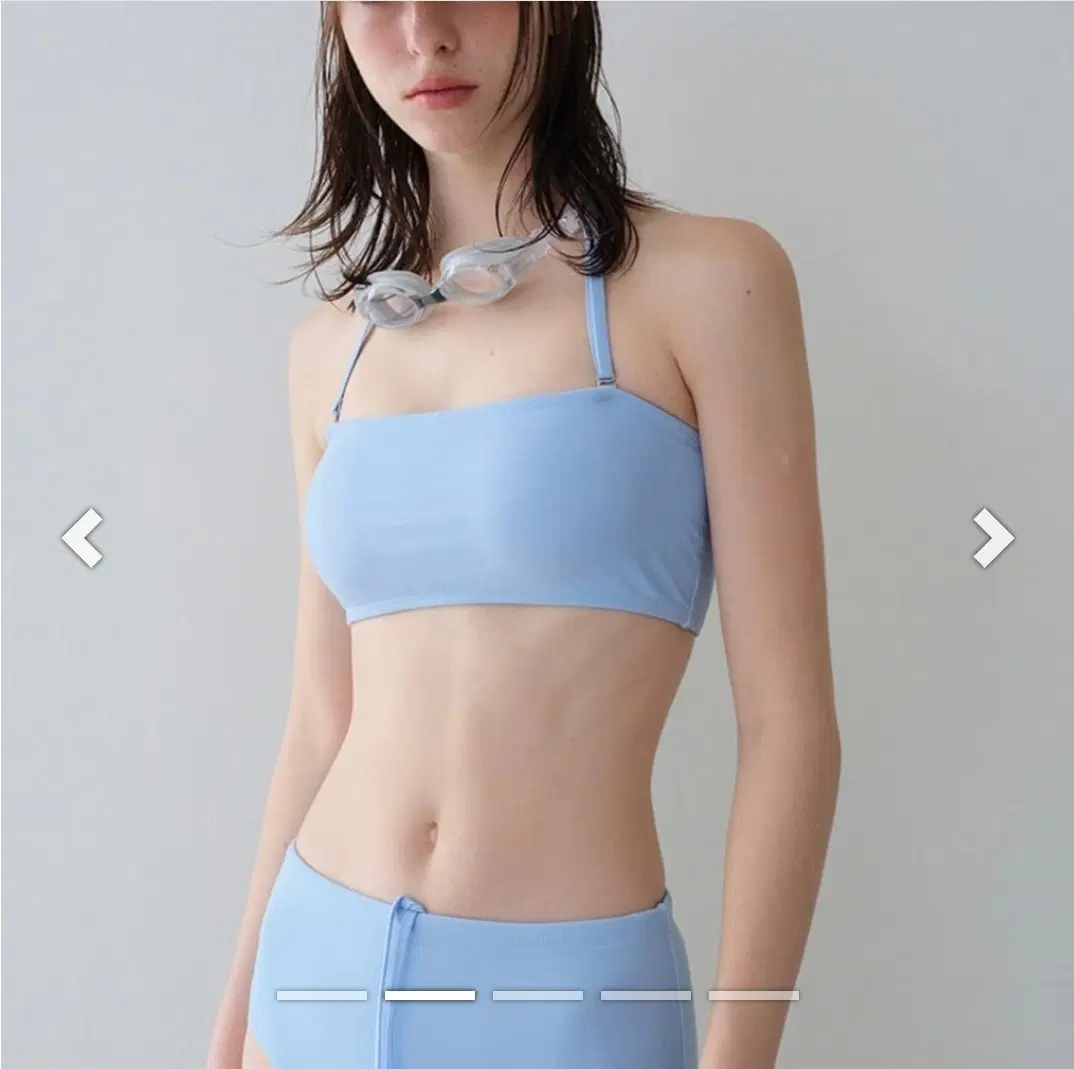 비키니도 브랜드 입어!스튜디오테이블 스카이블루 하이웨이스트
