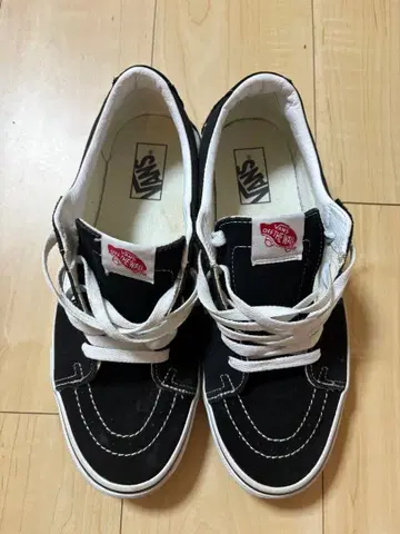 VANS 블랙 스웨이드 스니커즈